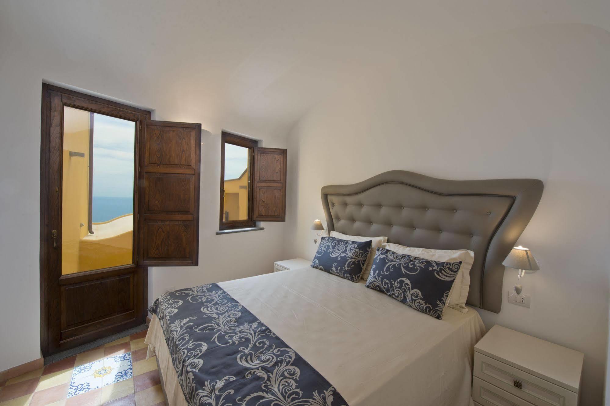 Golden Vaults Praiano Exterior foto